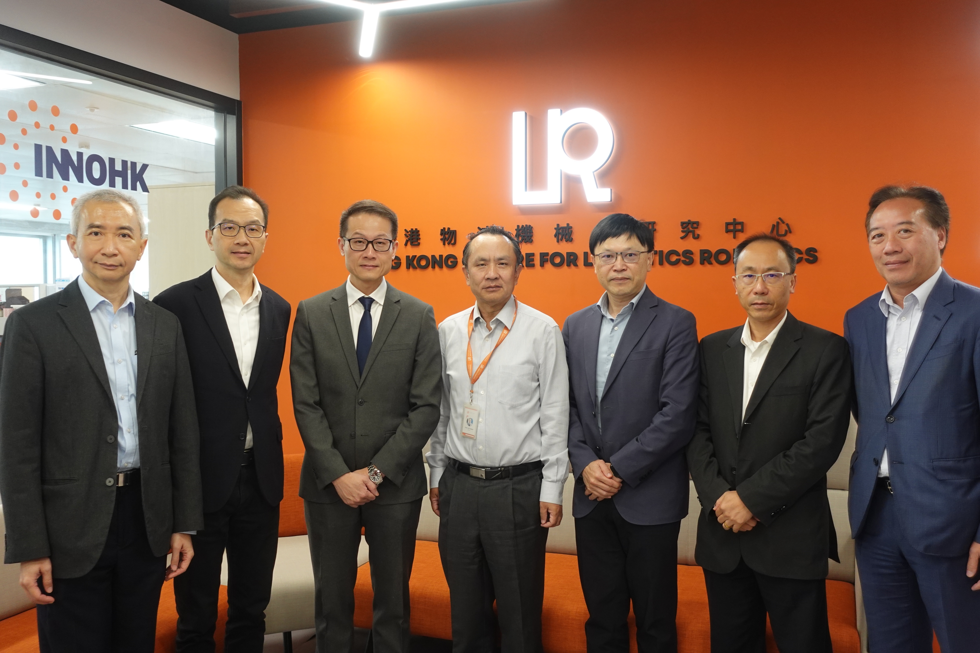 熱烈歡迎路政署署長一行蒞臨HKCLR，共探智能檢測技術