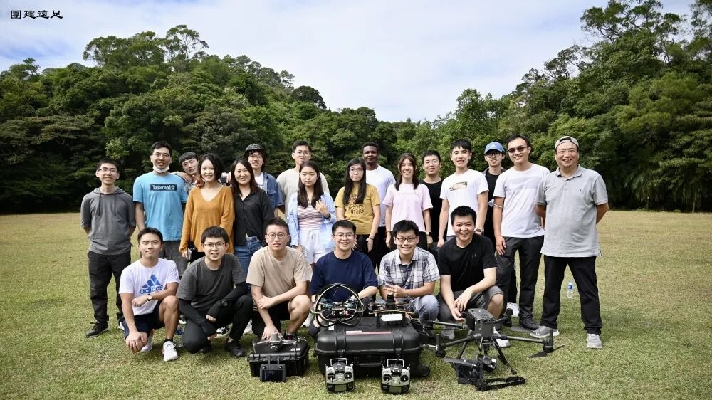 成果速遞 | 無人機：會飛的機器人，樓宇檢驗之新未來